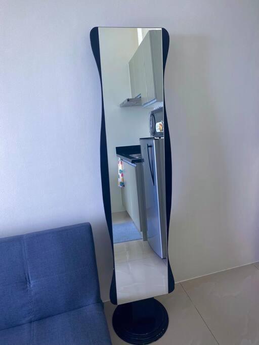 Makati Penthouse With Stunning City Skyline View Manila Exterior foto